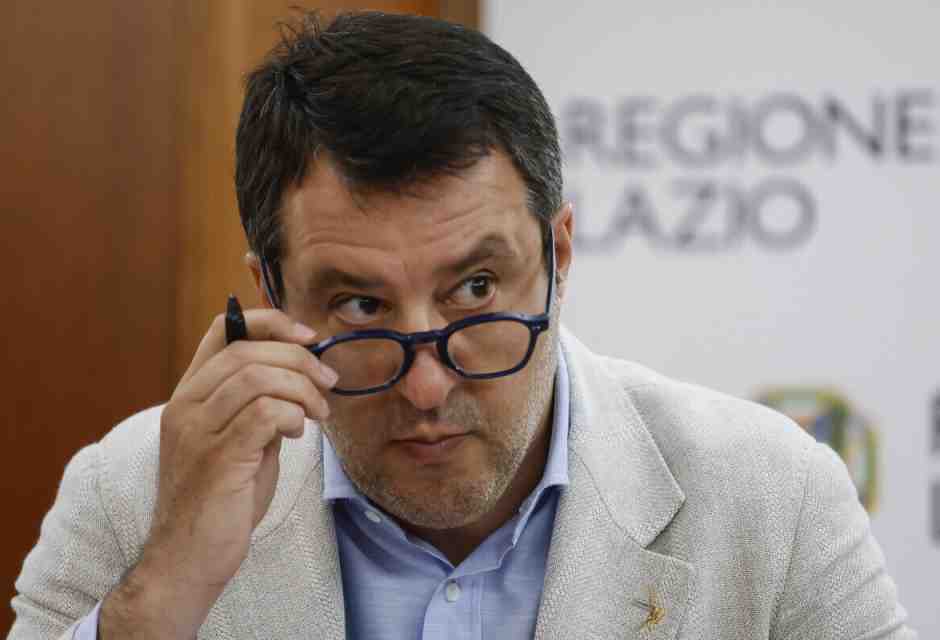 Giù le mani da Salvini