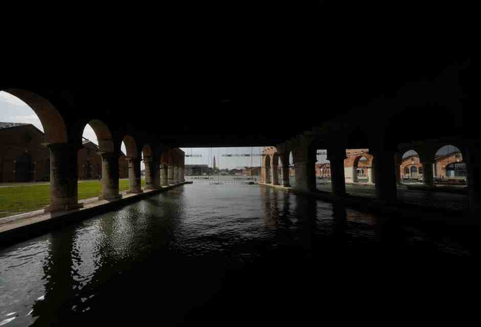 Alla Biennale di Venezia il padiglione di Israele è chiuso, ma nessuno ne parla più