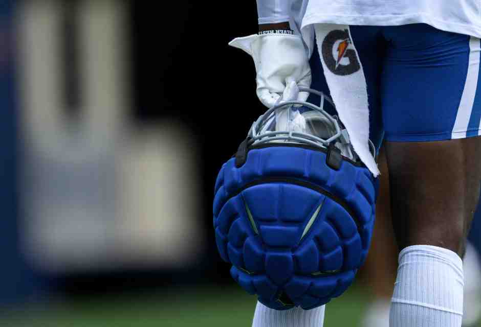 Conta più lo show o la salute? L'Nfl si interroga sui guardian caps