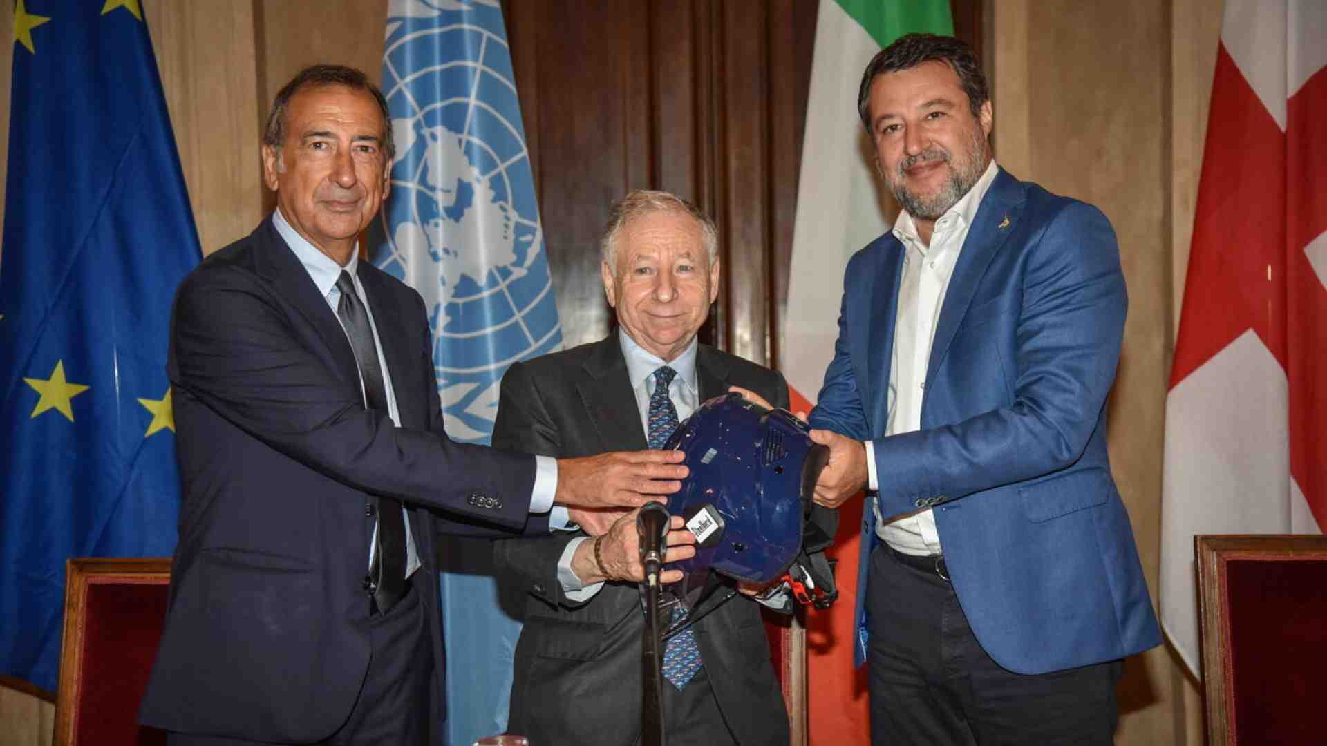 Mancava solo l’insulsaggine dell’Onu per complicare il traffico