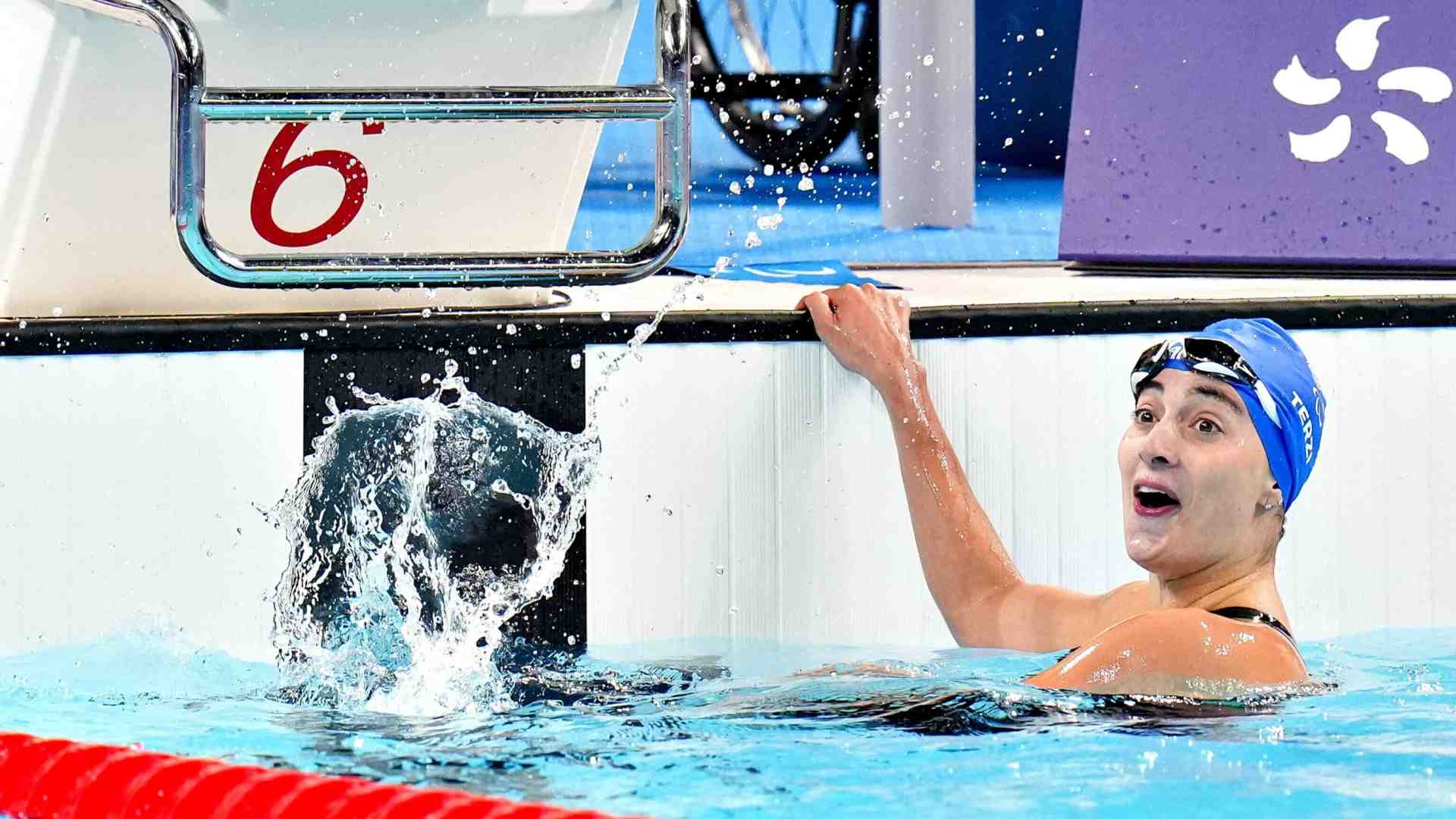 Medaglie e altri amori in vasca a Parigi