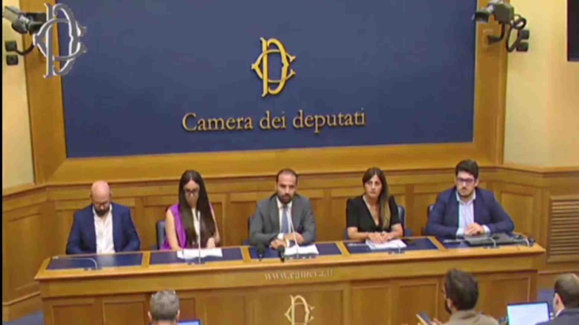 Le praterie non ci sono, ma lo spazio per un terzo polo c'è eccome