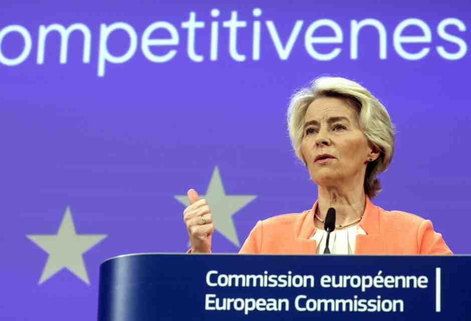 Von der Leyen rinvia la presentazione della nuova Commissione e i socialisti puntano i piedi su Fitto