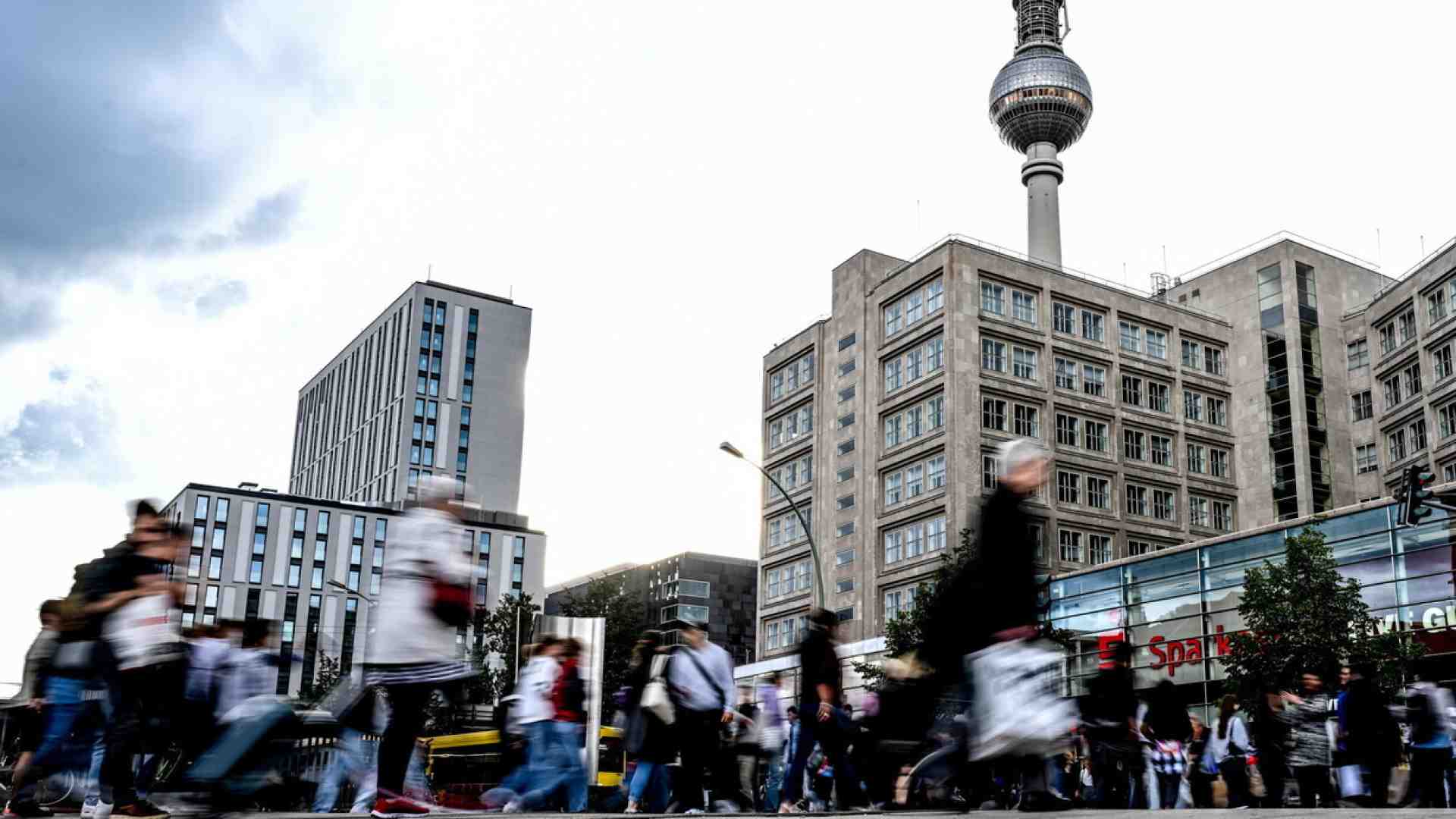 Non fare visita a Berlino, ma anche altrove