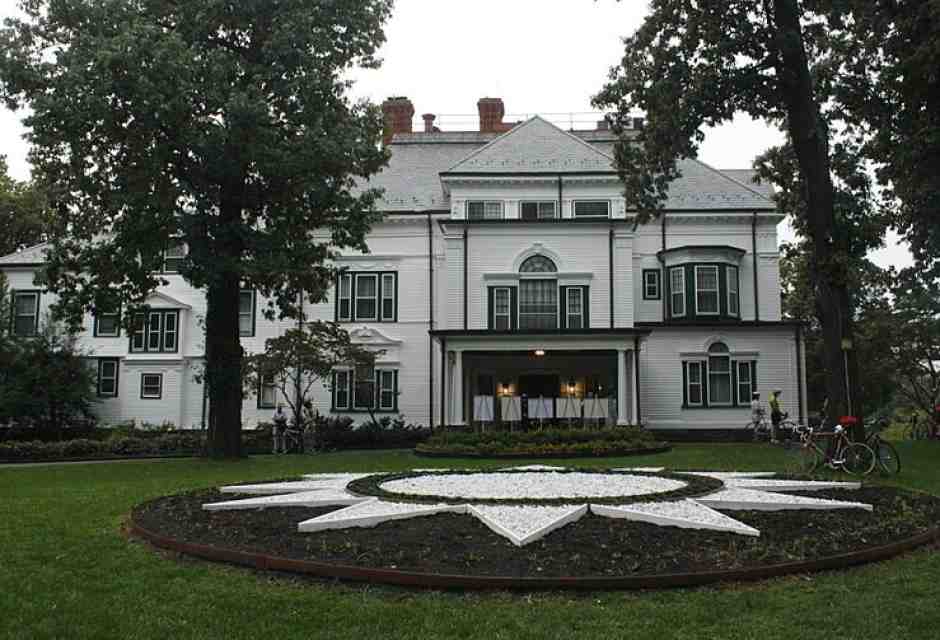 I novecento metri cruciali per Taiwan su cui si muovono le relazioni tra Pechino e Washington