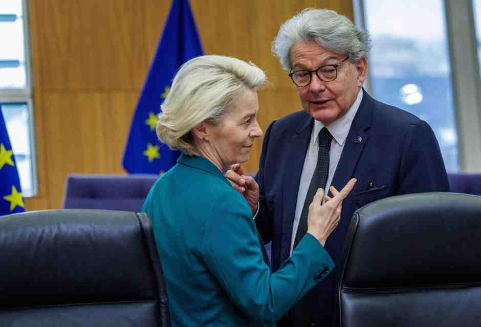 Il commissario francese Breton si dimette. Un terremoto per von der Leyen e per l'Ue