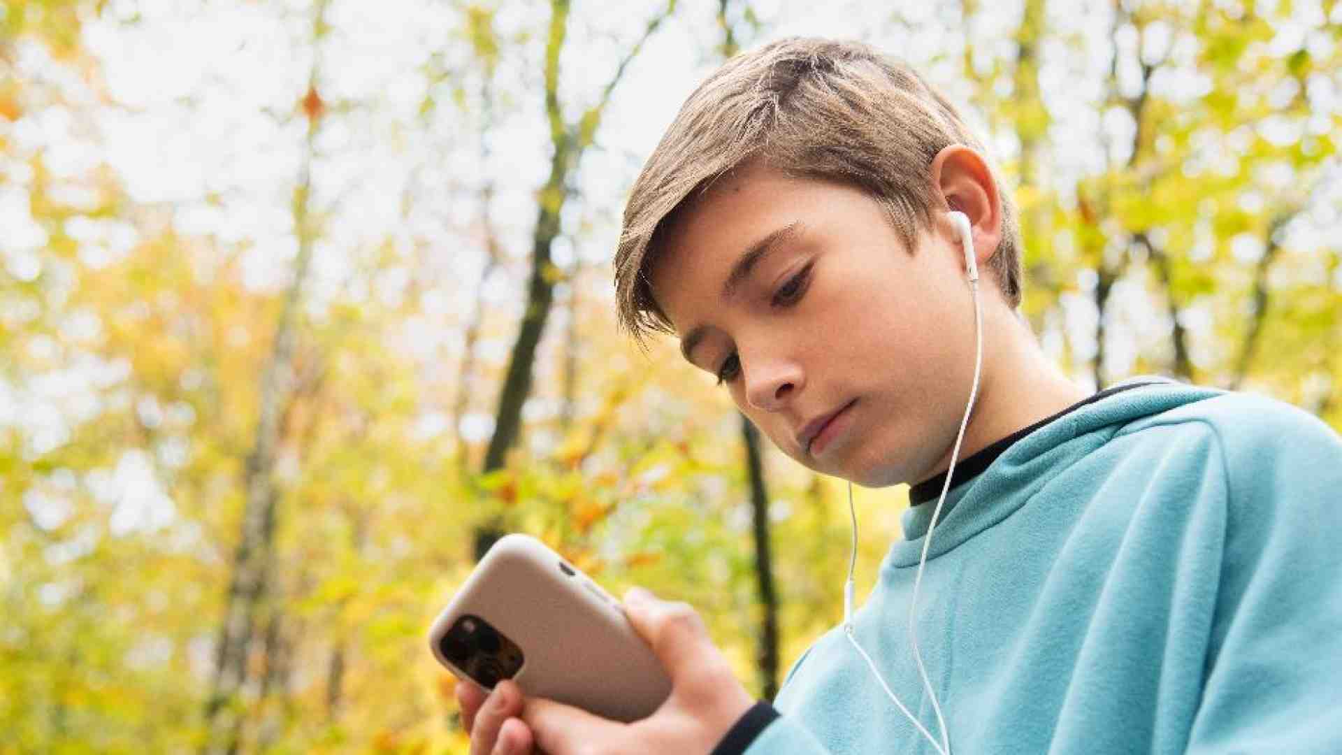 Nuove regole su Instagram per i minori, così sarà più sicuro?