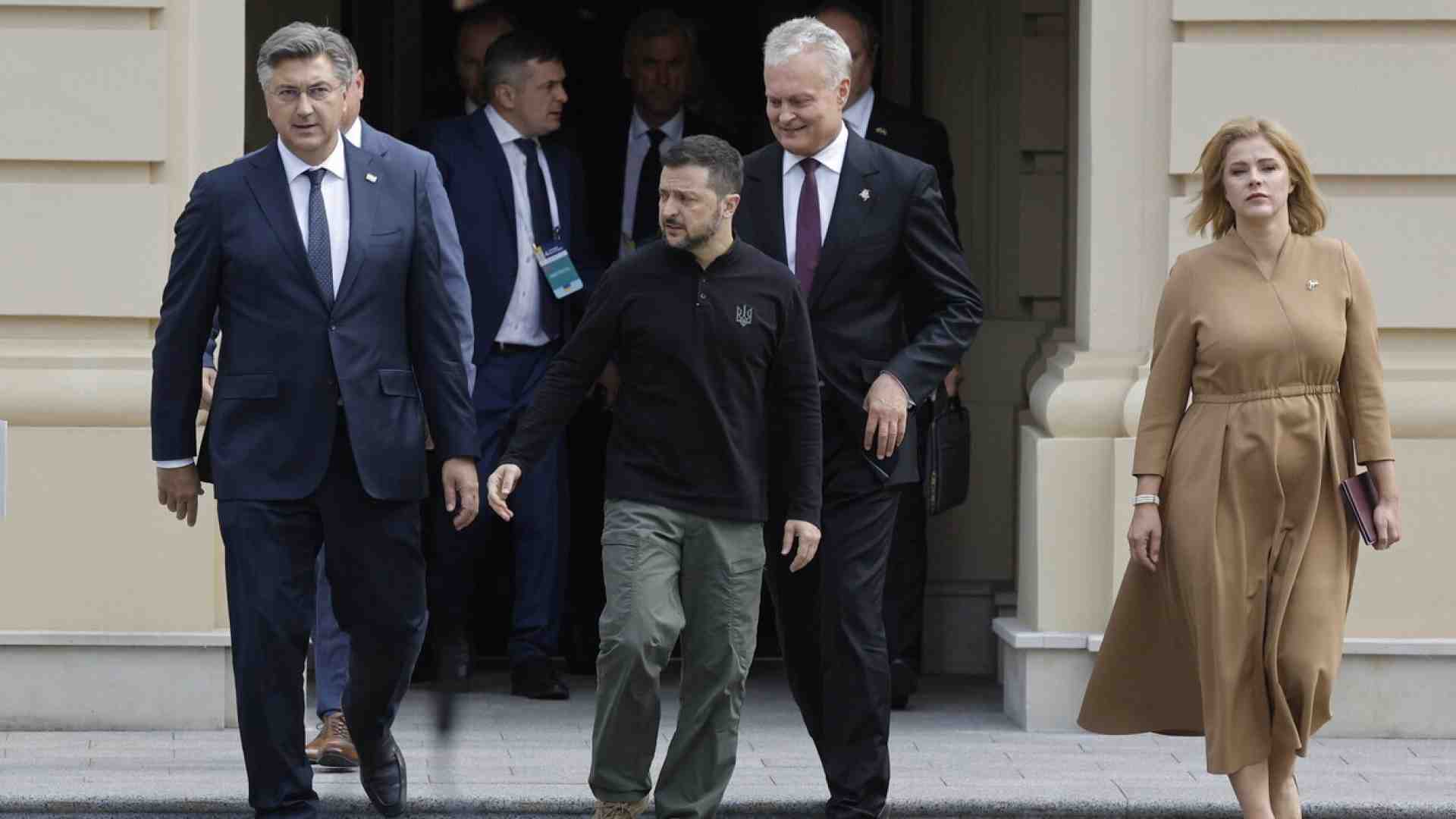 Dare a Zelensky il Nobel per la Pace