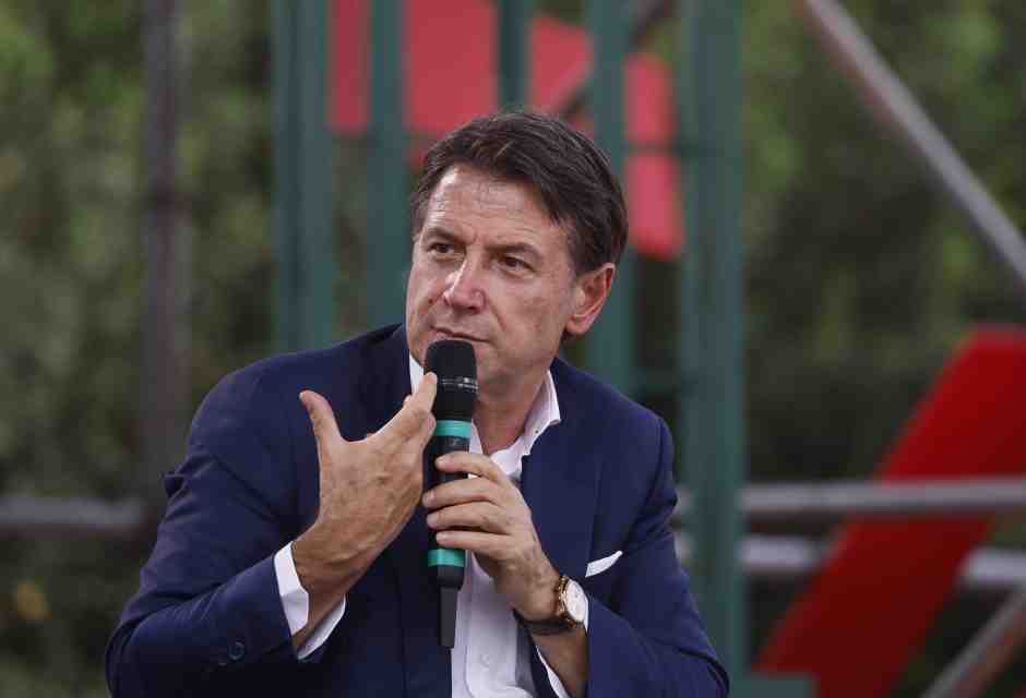 Giuseppe Conte si affida a Comin & Partners per la costituente del M5s