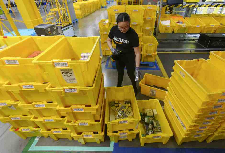 Finisce lo smart working? Per Amazon sì, tutti in ufficio