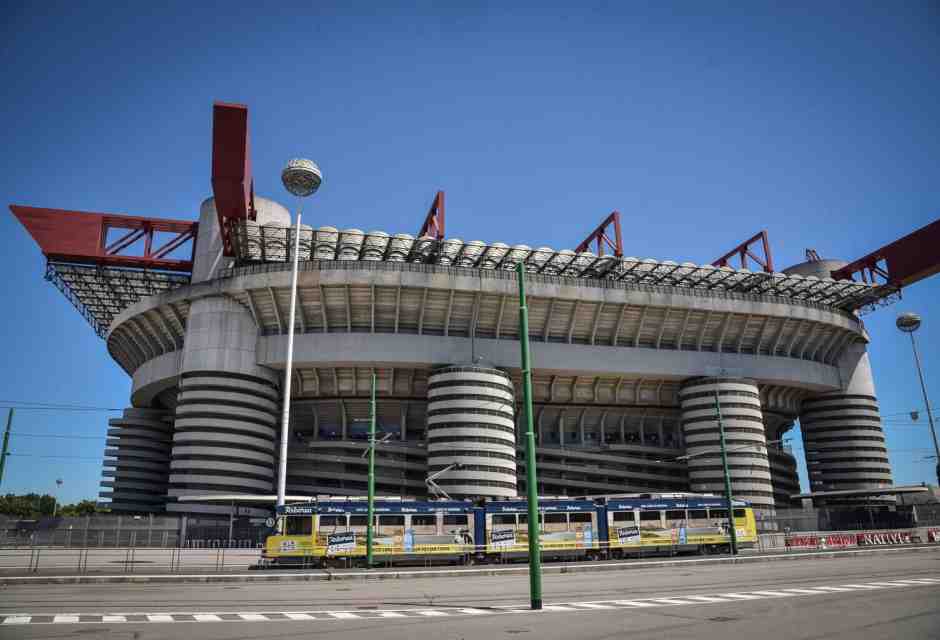 Ultima arrivò la Sovrintendenza: fermi tutti, lo stadio Meazza si può anche abbattere
