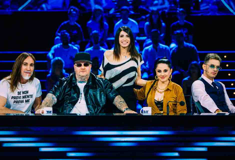 Più simpatia e meno scazzi (della giuria). Questo “X-Factor” funziona