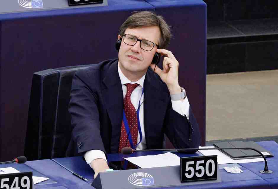 Nardella: “Pronti a sostenere Fitto. Ma sia europeista e indipendente da Meloni”