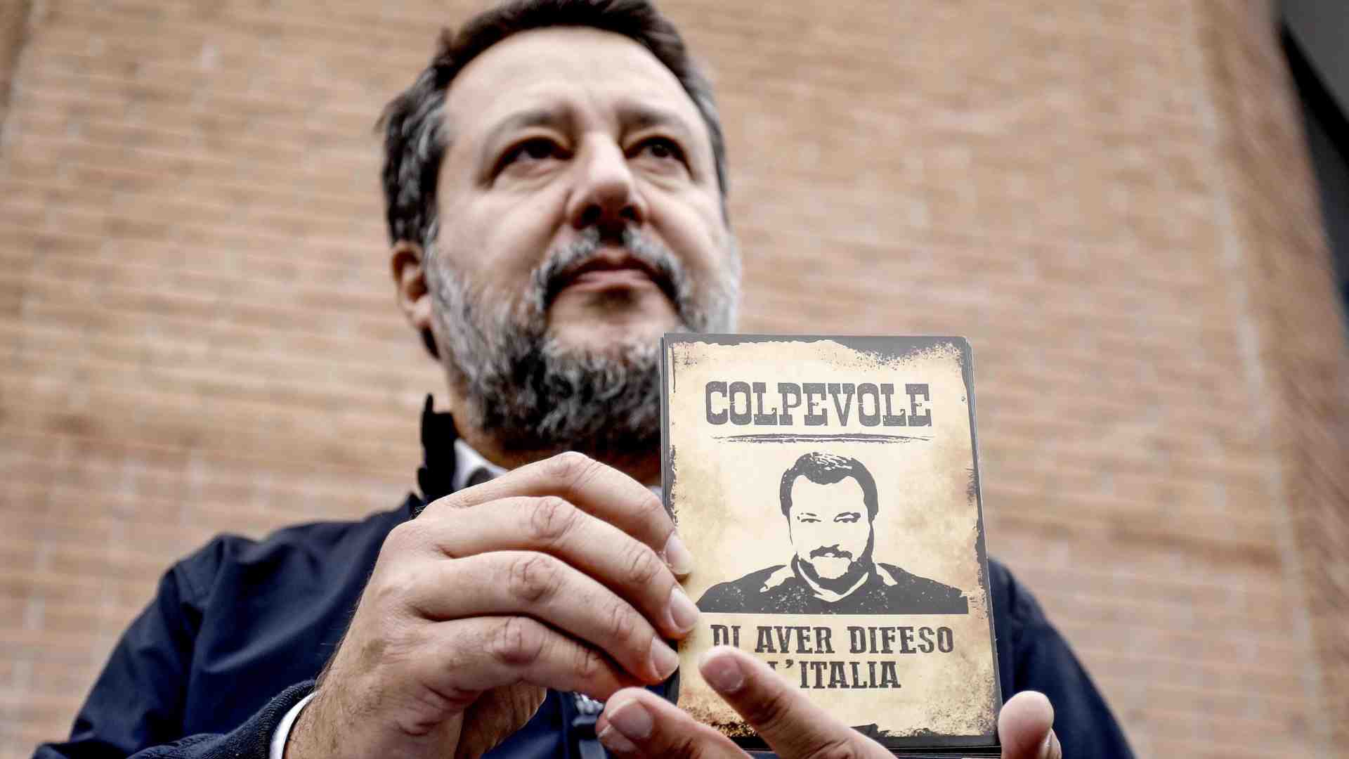 Quella di Salvini è una difesa che va oltre i confini dei fatti e della legge