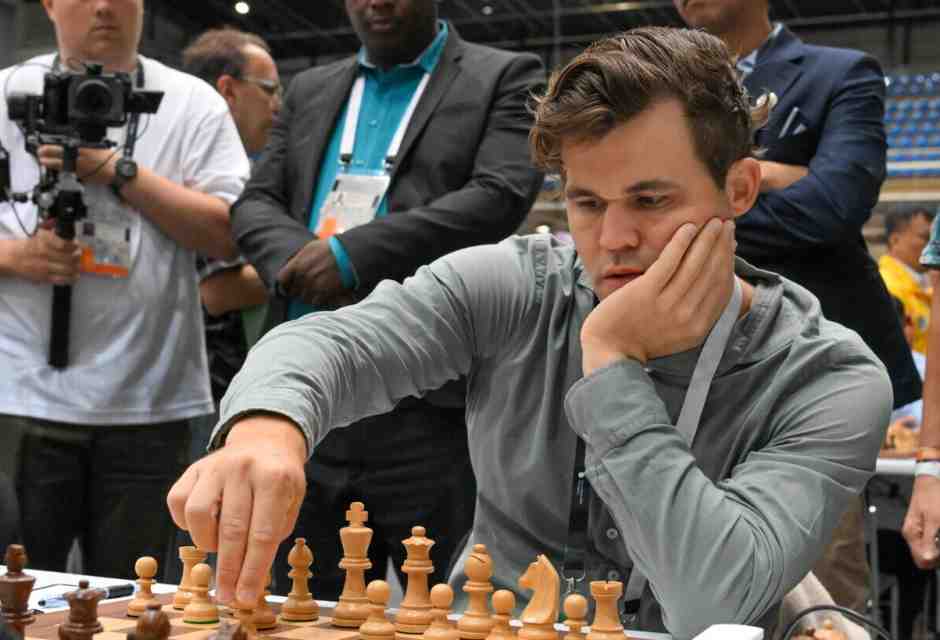 Kasparov applaude Carlsen, grande non solo negli scacchi