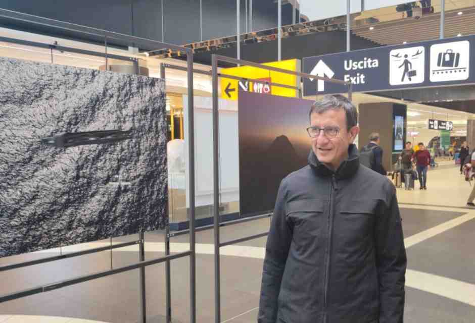 L'Italia a testa in giù: una mostra di Massimo Sestini a Brescia