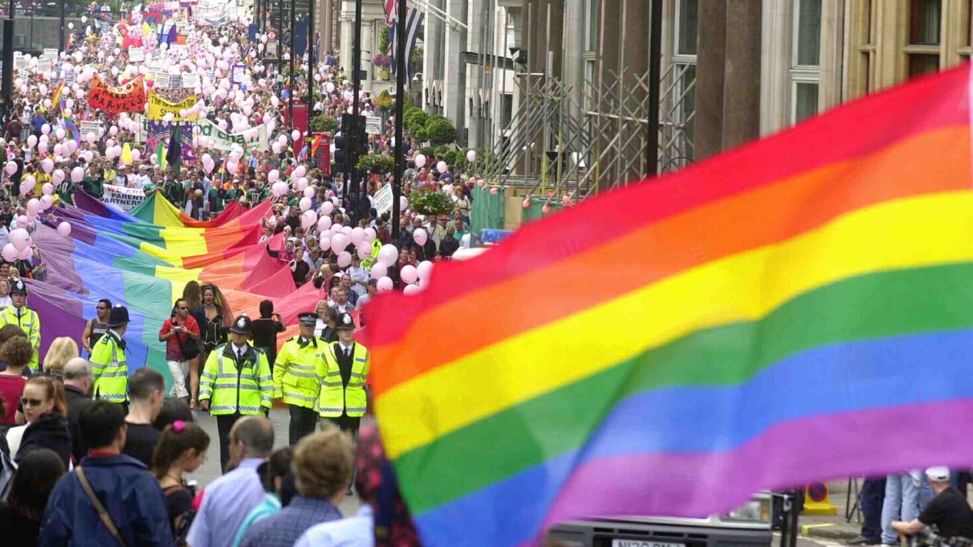 La conta dei trans in Inghilterra è stata falsata e forse c’entra Stonewall
