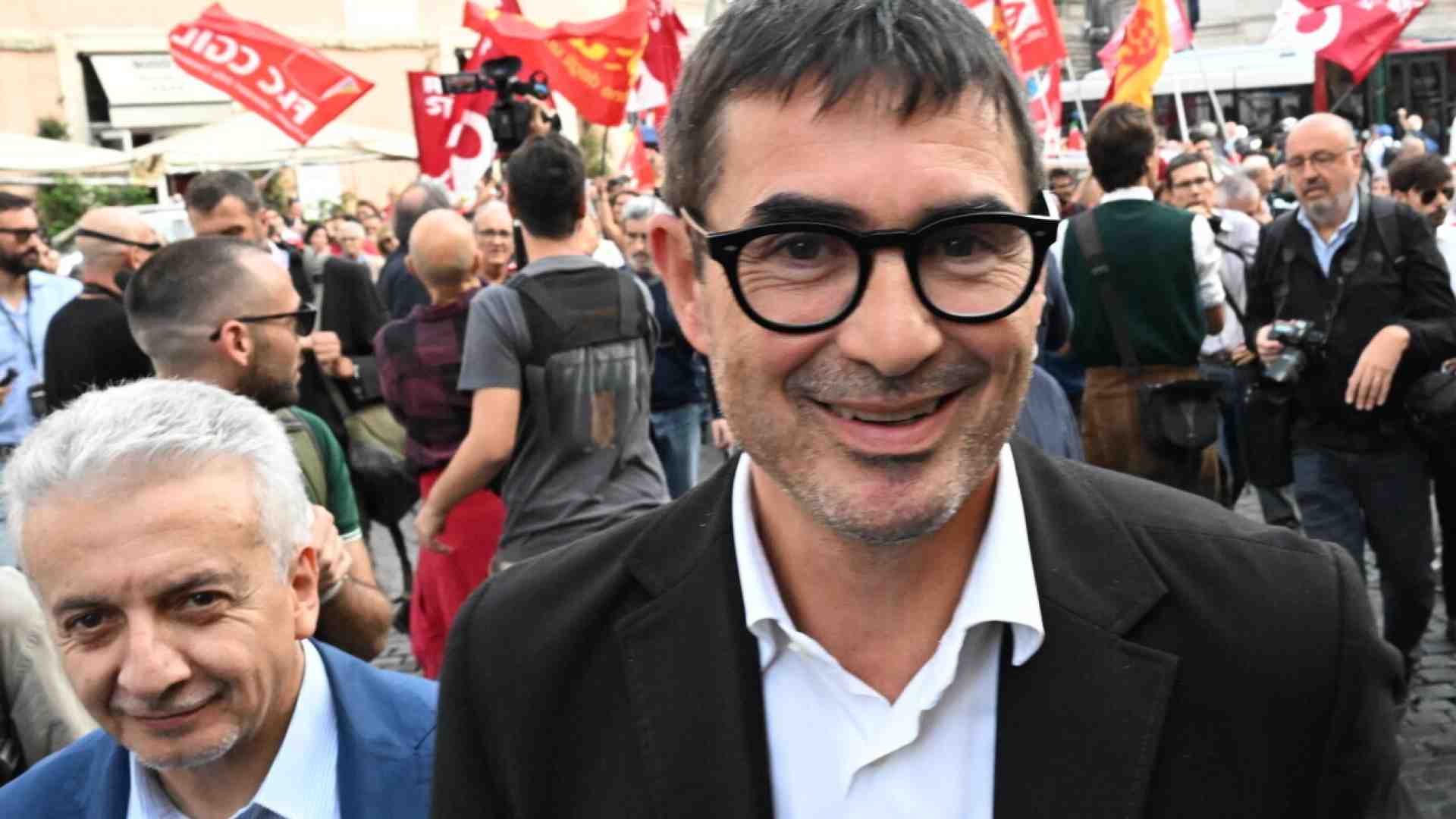 Fratoianni: "La nomine Rai? Non abbiamo tradito il Pd. Con Schlein ho un rapporto bellissimo"
