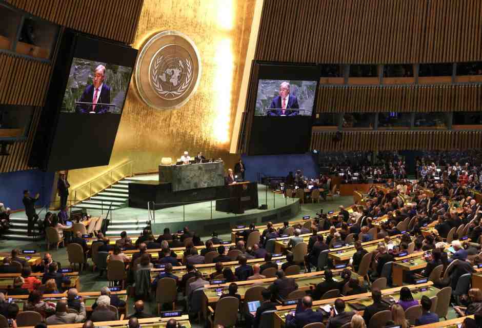 La pace giusta per l'Ucraina (e per noi) dopo 945 giorni di crimini russi. Tre interventi