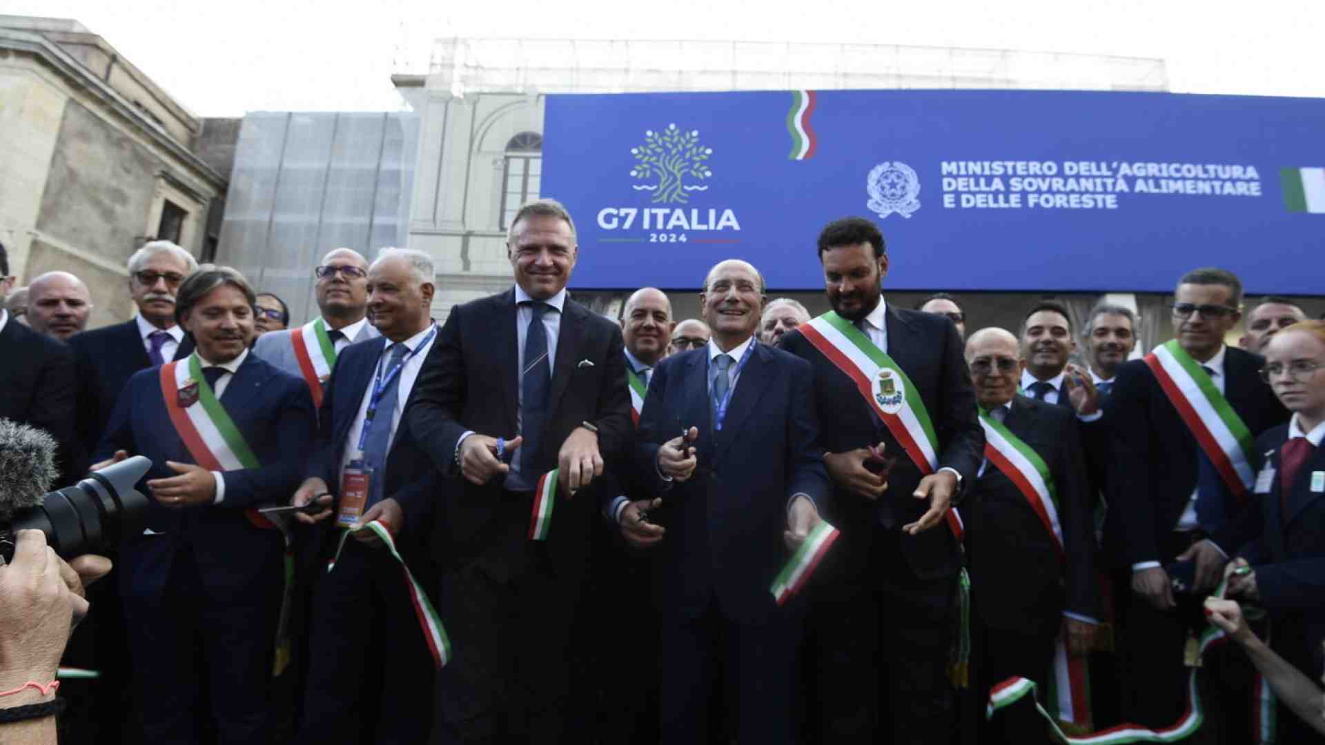 L’inspiegabile trionfalismo di Lollobrigida al G7