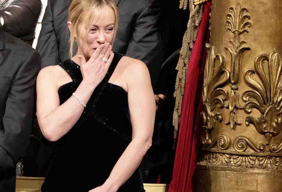 Lo Strehler di Meloni è Antonio Calbi. La destra pronta a prendersi il Piccolo di Milano per il suo picaro