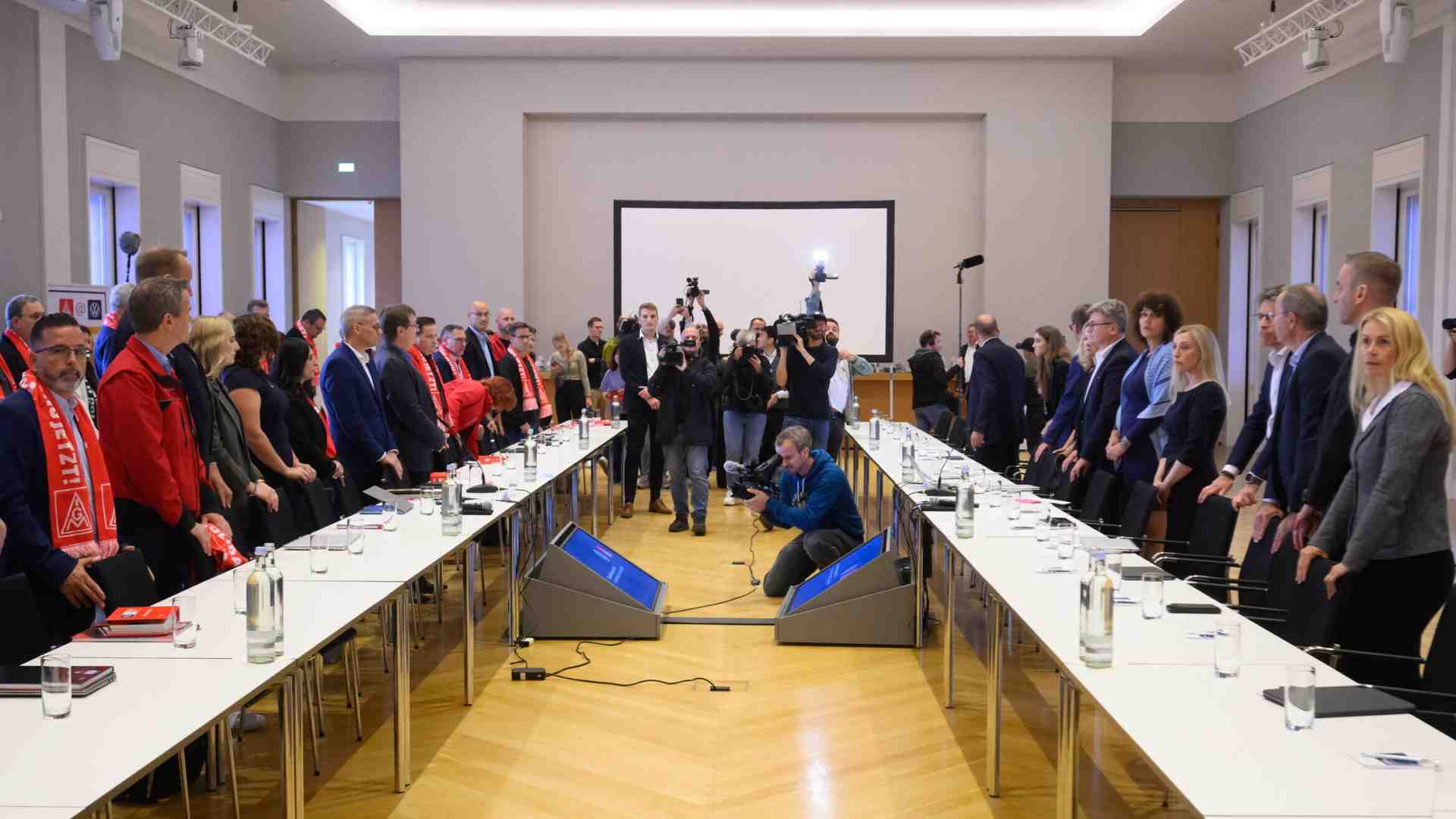 La Golf non si accende più. La crisi della Volkswagen affonda nella storia