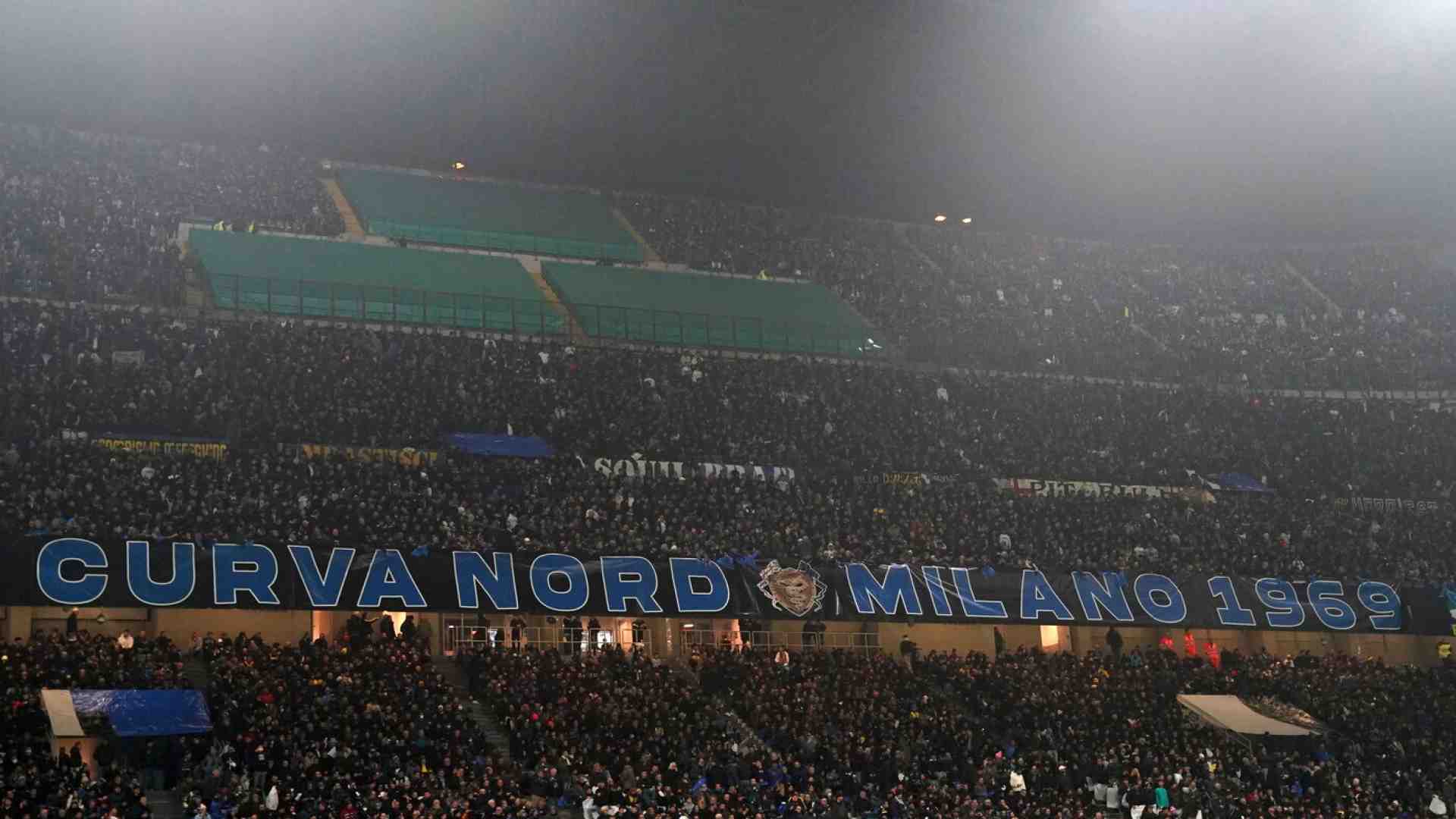 Cosa sappiamo degli arresti di alcuni capi ultras di Inter e Milan
