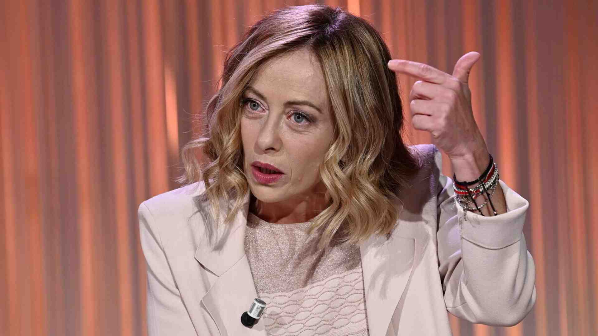 Bene il caffè di Meloni con il n°1 di Blackrock, ma sull’IA non tornano i numeri