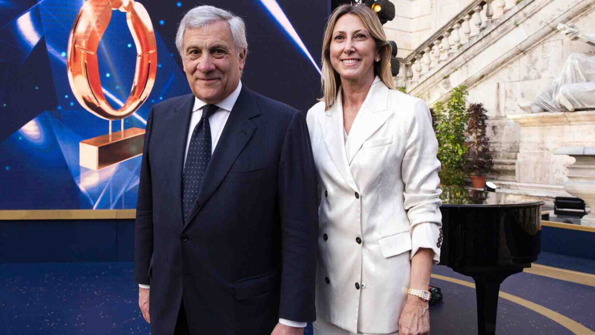 È il giorno del Cda Rai: Forza Italia cerca i voti per Agnes presidente, Marano alla finestra