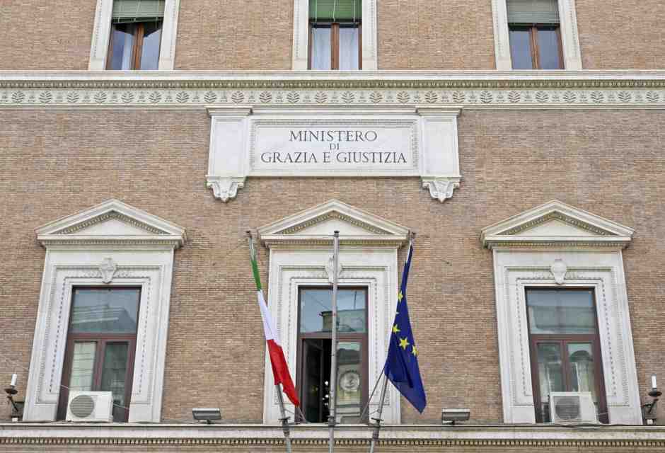 Il ministero della Giustizia si ritrova meno digitale: il dg De Lisi si dimette