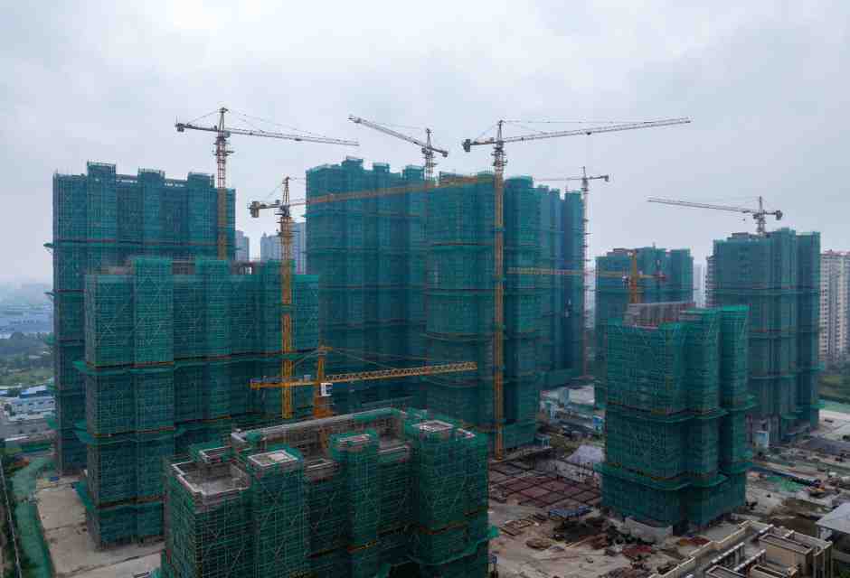 La Banca popolare cinese tenta di rianimare l'economia, ma la crescita di Pechino "è un'illusione"