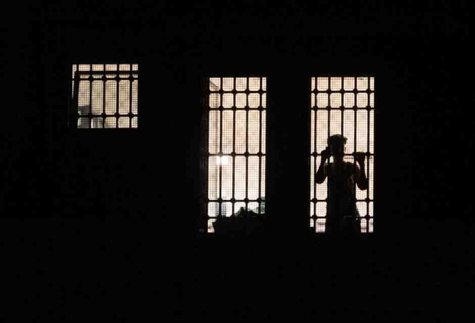 Il decreto Caivano fa scoppiare le carceri minorili. Il dossier di Antigone