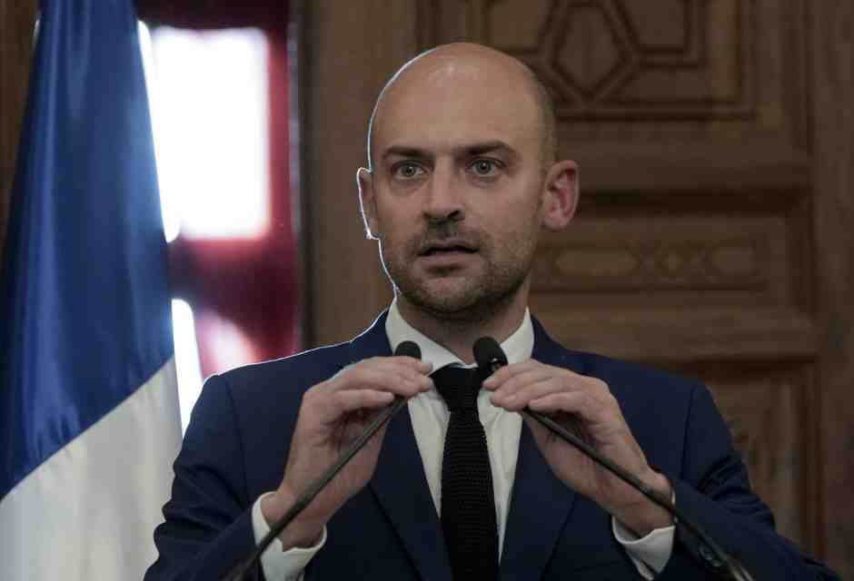 L’inconsistente visita di Barrot in Libano: lì Parigi non ha più alcun peso