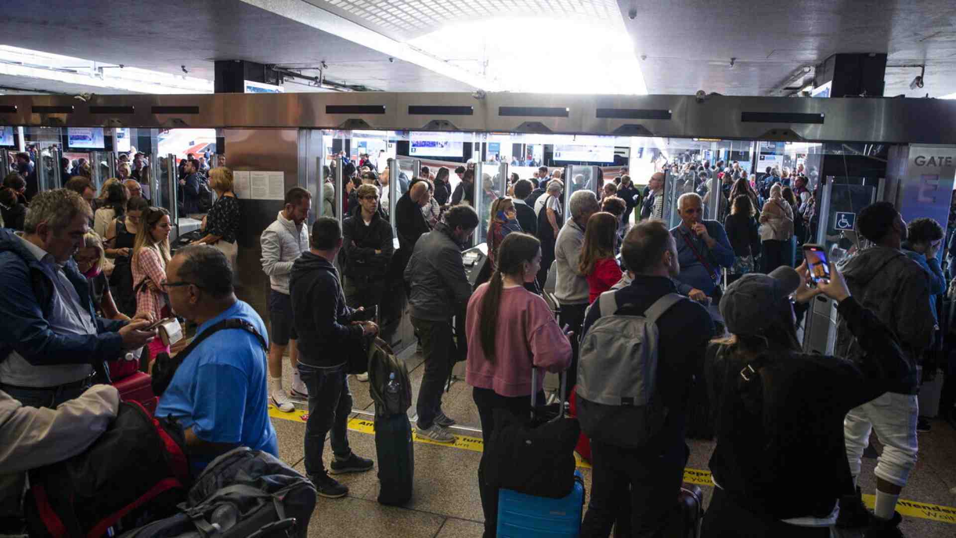 La delirante teoria della Cgil: “Disservizi ferroviari? Colpa della concorrenza!”