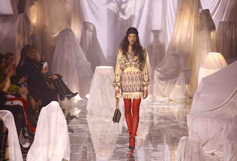 La prima sfilata di Valentino made by Alessandro Michele, dove interpreta se stesso