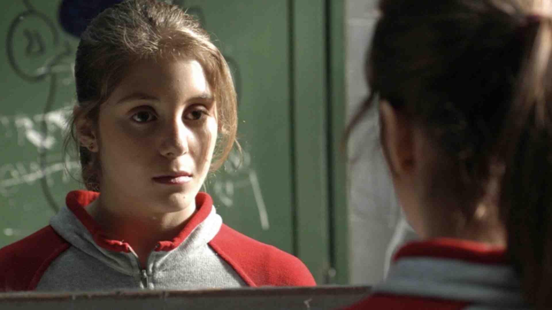 Quanto racconta della destra di oggi il Manlio Germano di "Caterina va in città"