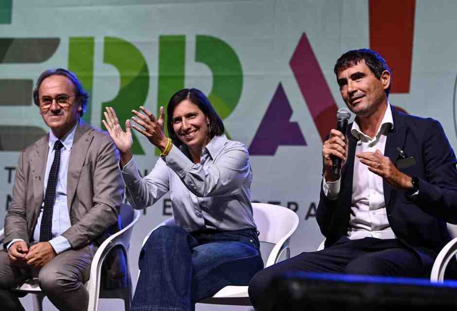 La sinistra fossile sulle accise Pd e Avs contro Meloni per il taglio dei sussidi ambientalmente dannosi