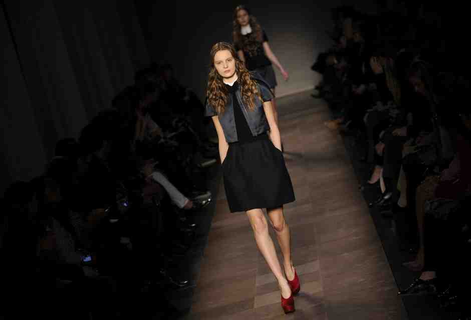 La visibilità, miraggio di troppe collezioni che vanno in passerella e non verranno mai prodotte