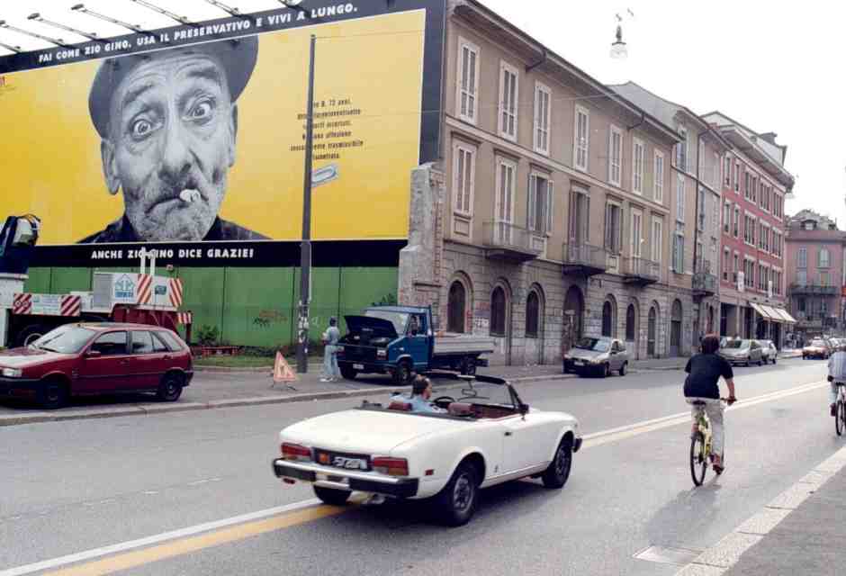 Covid e Aids a confronto. Perché una pandemia ci terrorizza e l’altra no