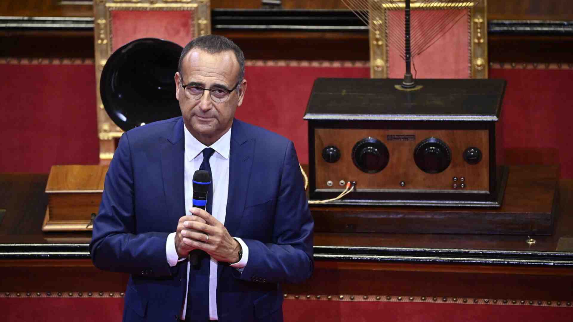 Altro che Pink Floyd: è il campo largo unito all'Ariston la vera sfida per Carlo Conti