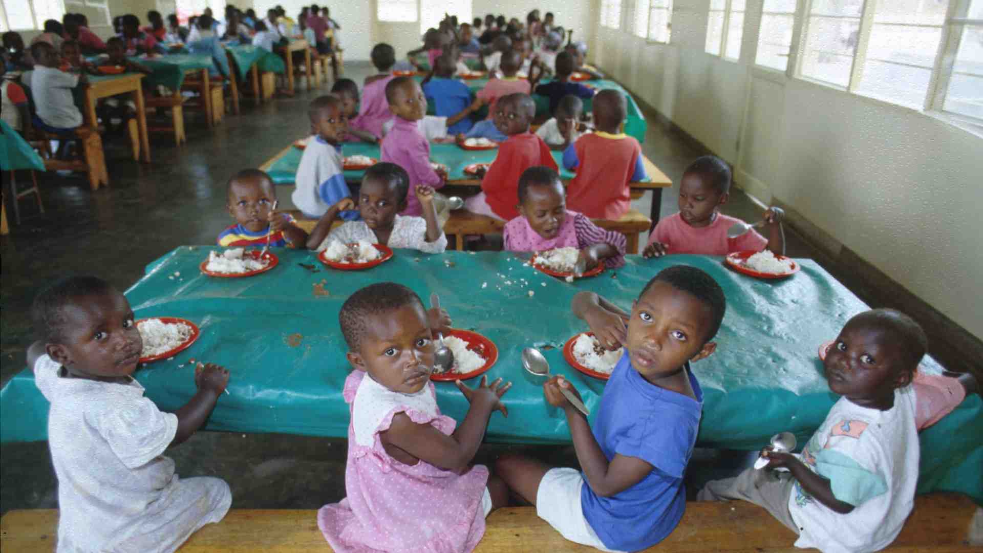 L'Oxfam: gli aiuti allo sviluppo europeo dirottati verso le grandi aziende