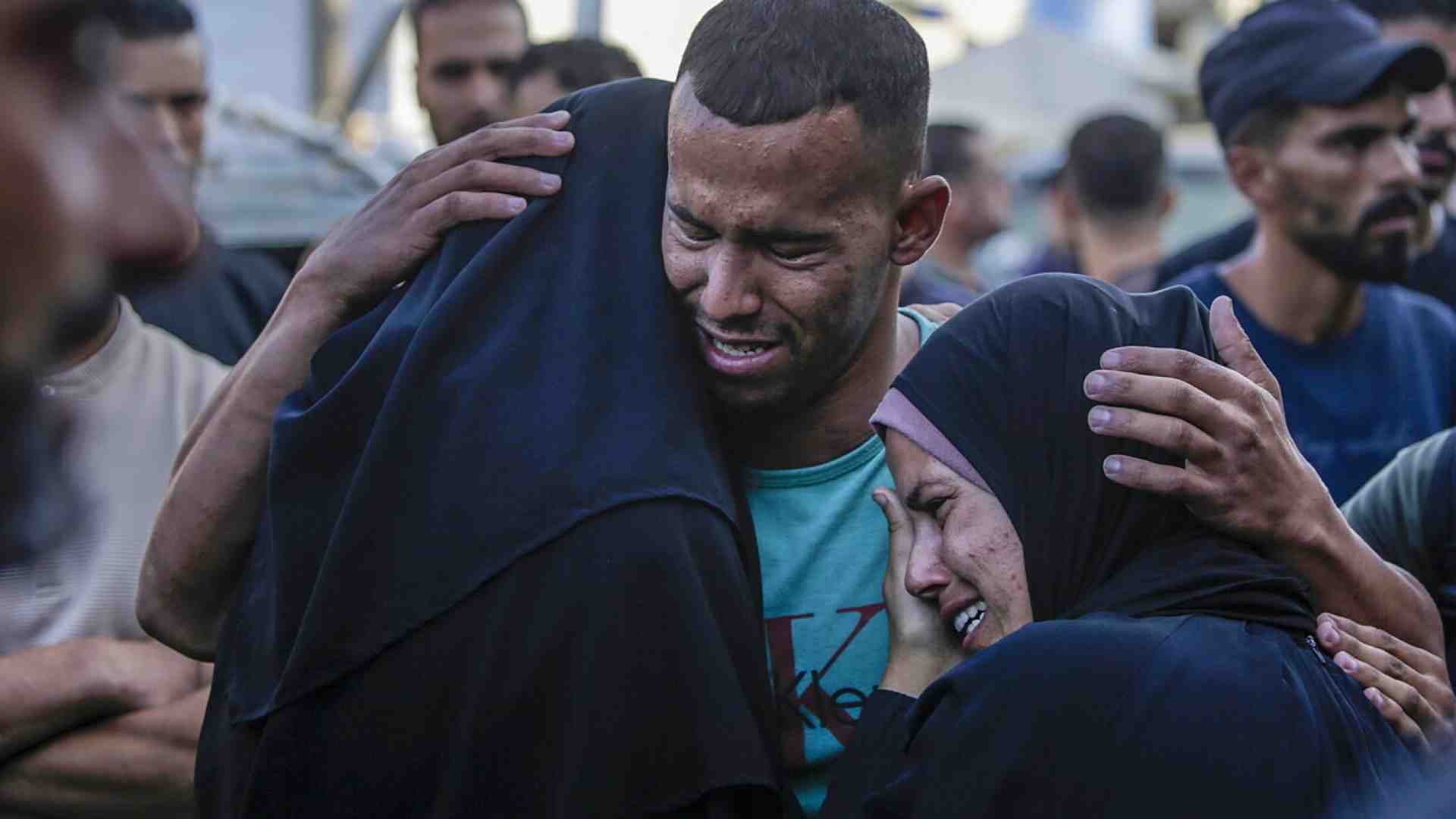 Se i palestinesi li uccide Hamas, le groupie occidentali di “Free Gaza” tacciono