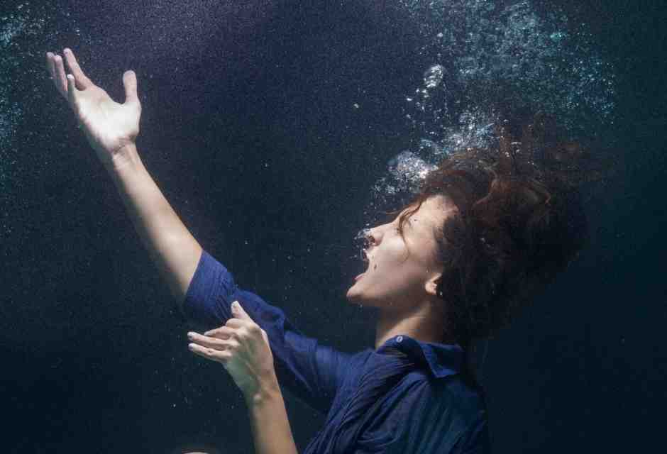 In questo pazzo mondo, parlare di salute mentale è sempre più necessario