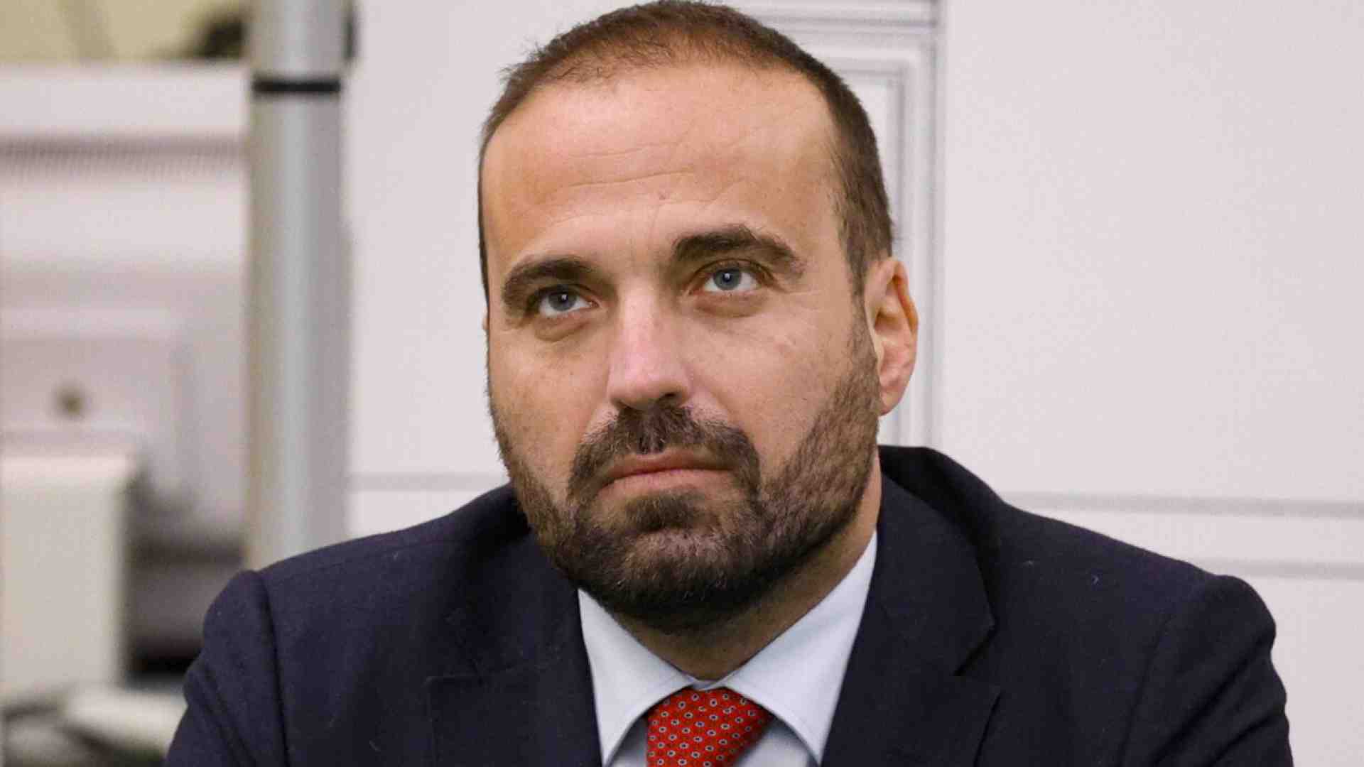 Cosa vuol dire non rassegnarsi al bipopulismo. Il libro di Marattin