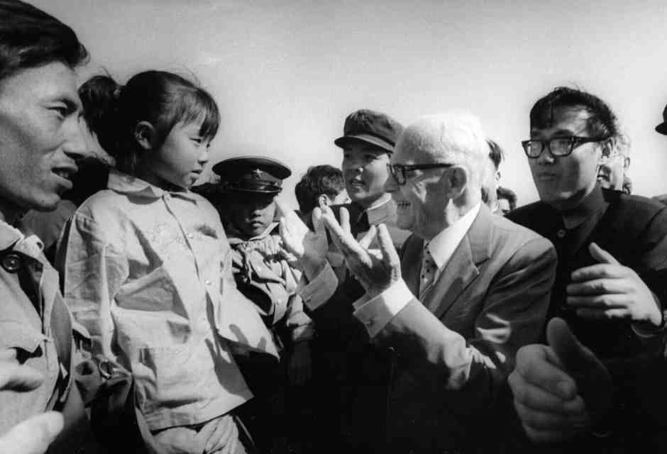 Con Pertini a Pechino, fra folle festanti e agguati per sabotarlo. Un aneddoto (finora) riservato