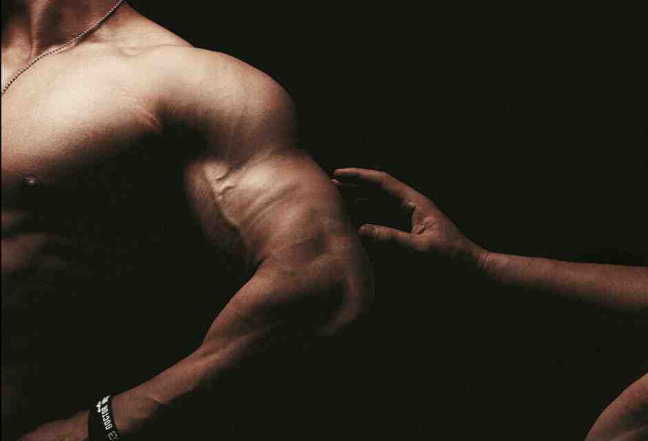 I sovrintendenti comunisti contro le gare di culturismo