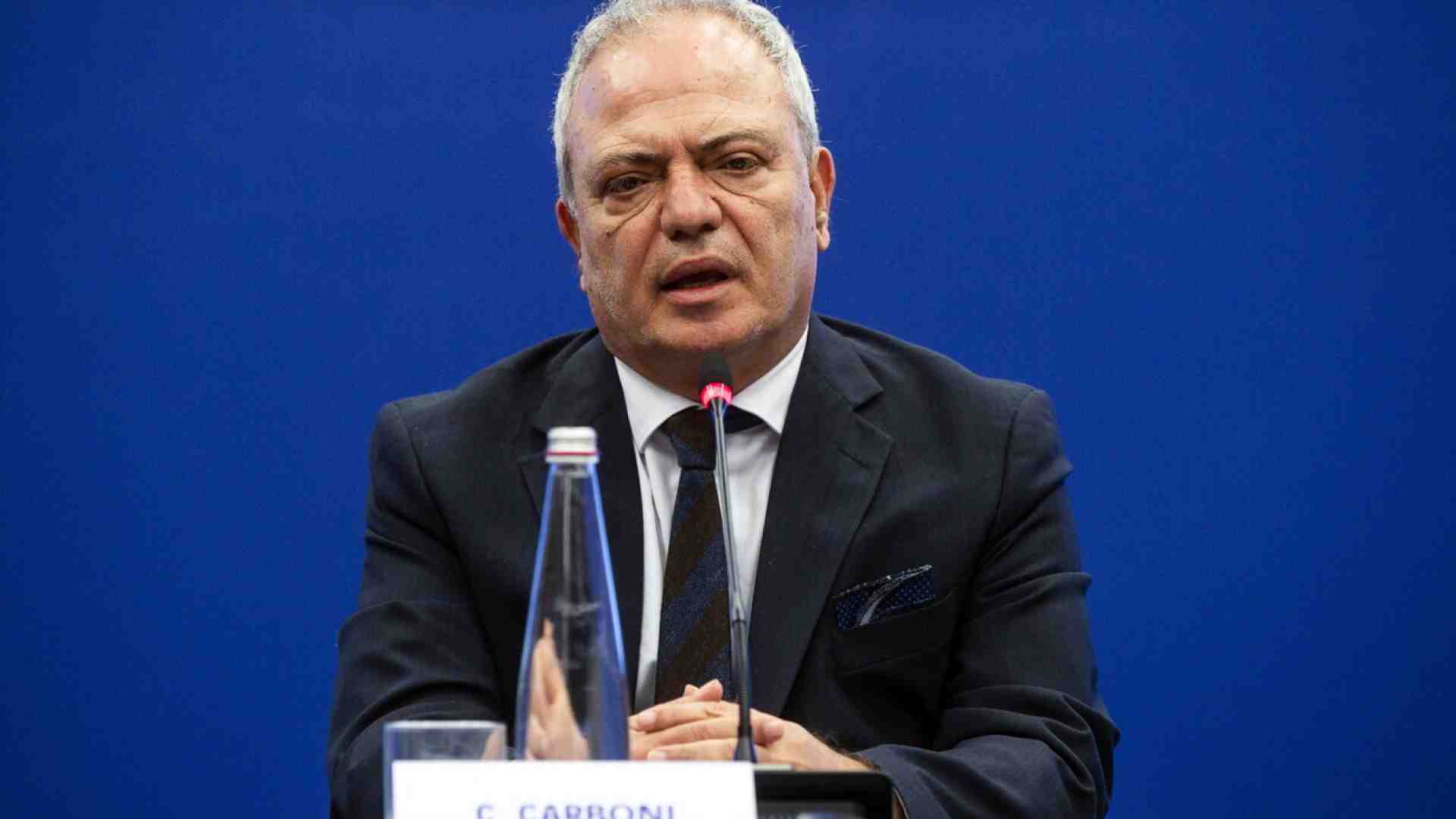 Direttore grillino del Tg registra manager Rai a sua insaputa e denuncia l’azienda per demansionamento