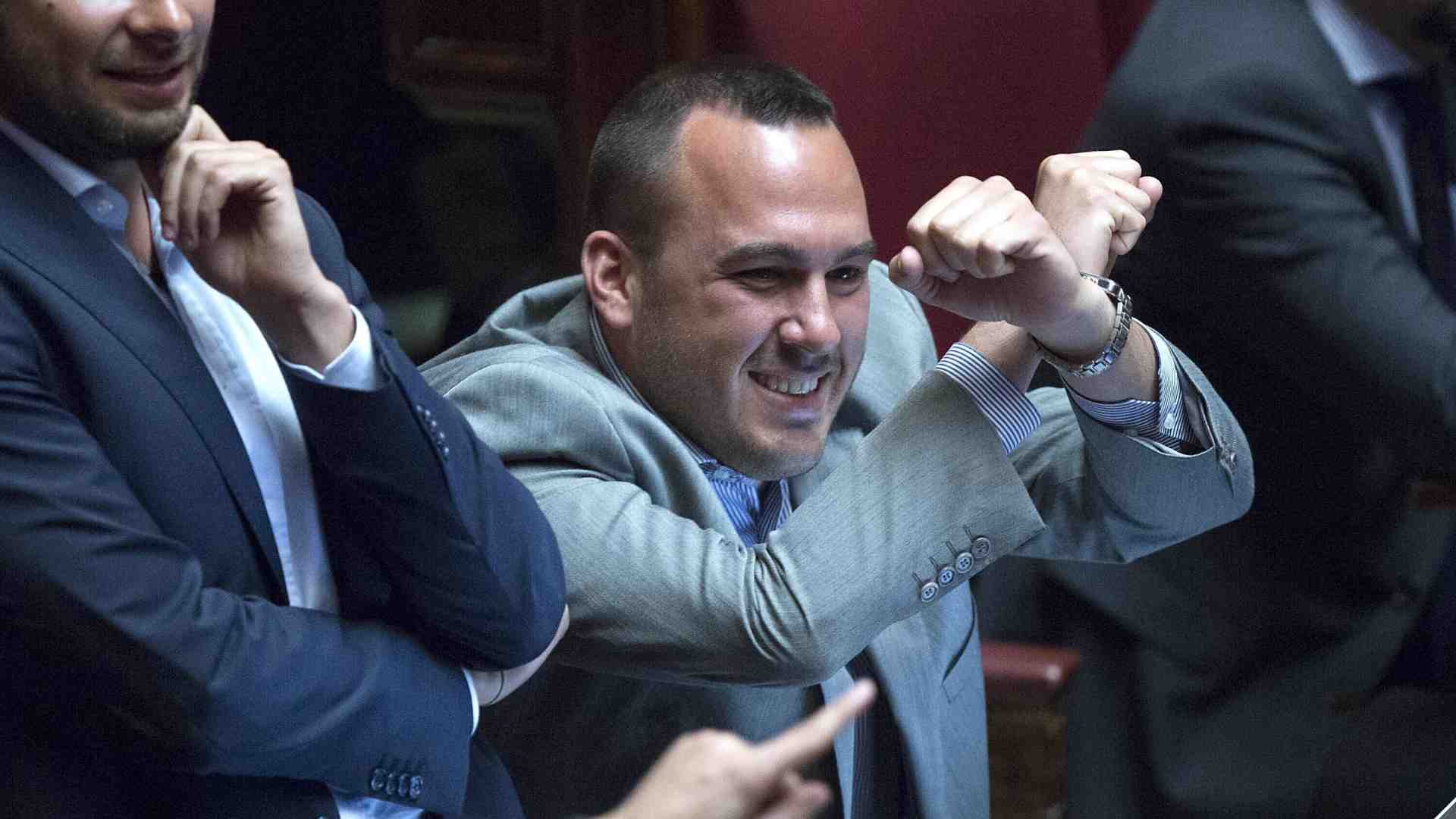 Il M5s scopre i danni del circo mediatico-giudiziario (su cui ha campato)