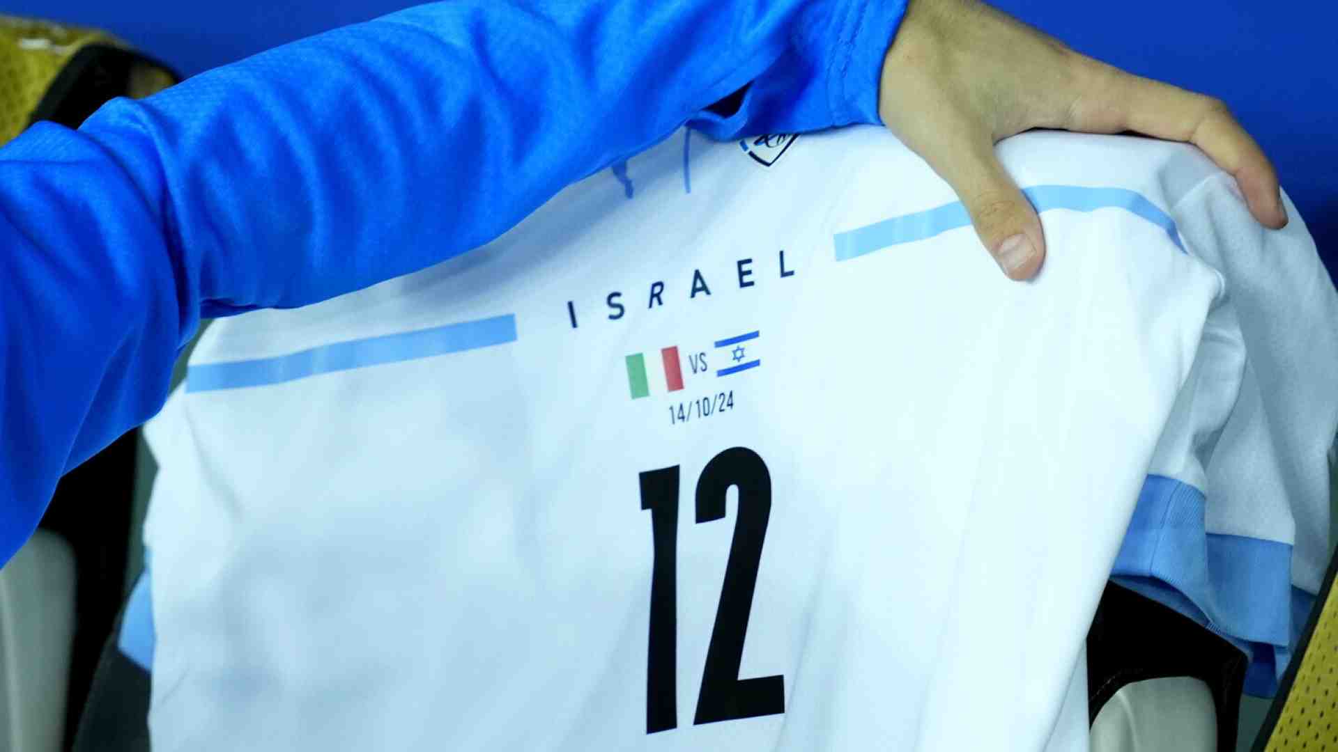 Prendere a calci i nemici di Israele