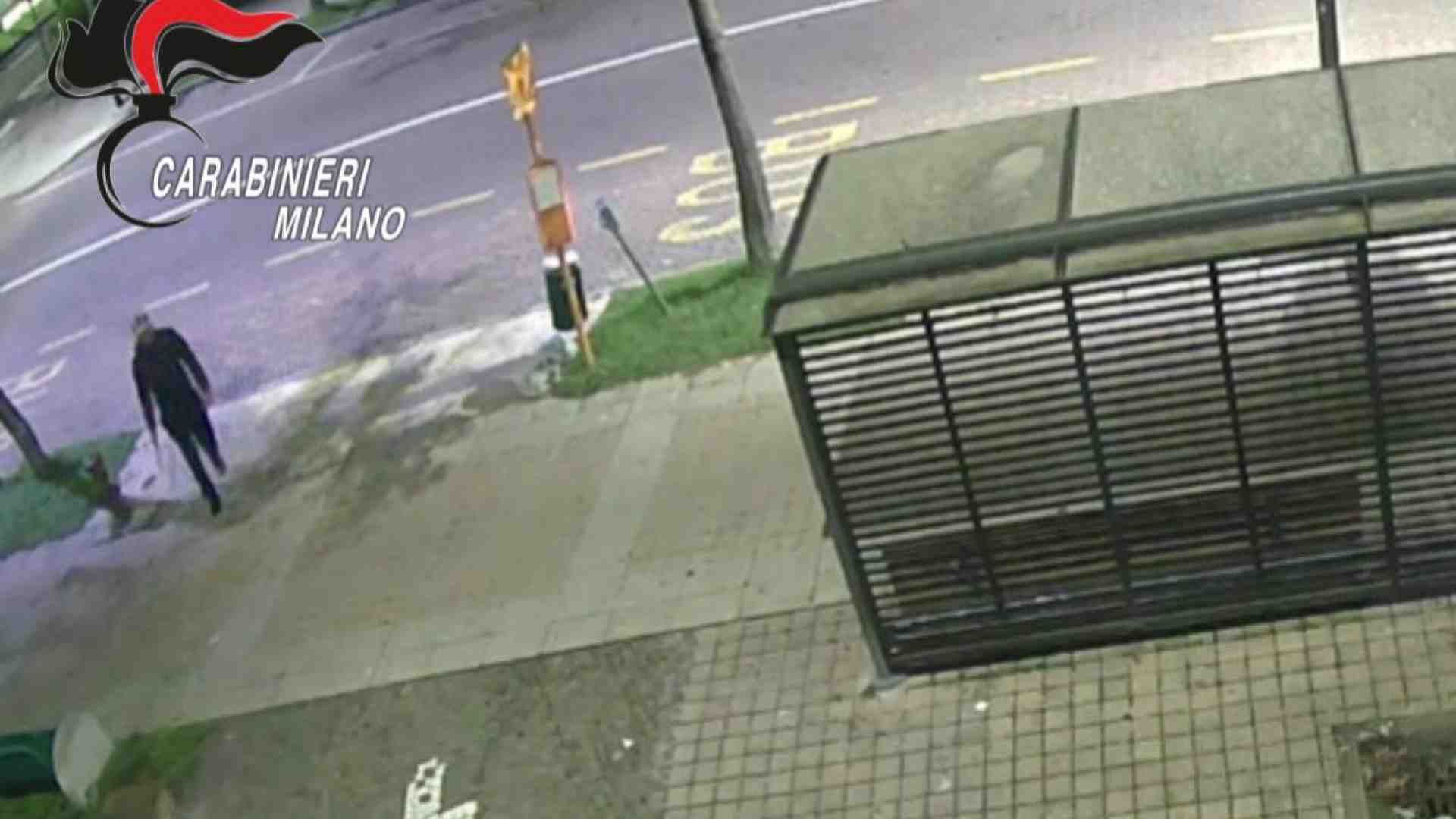 Dall’assassino di Rozzano a Lytton Strachey. Spettacolarizzare la morte ci porta a sopravvalutarla quando arriva